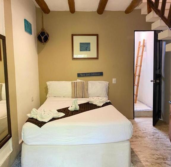 スイート（家族用）, La Constanza De Rulo