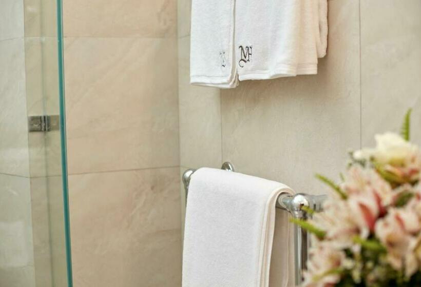 디럭스 룸, Manor House Boutique Villa