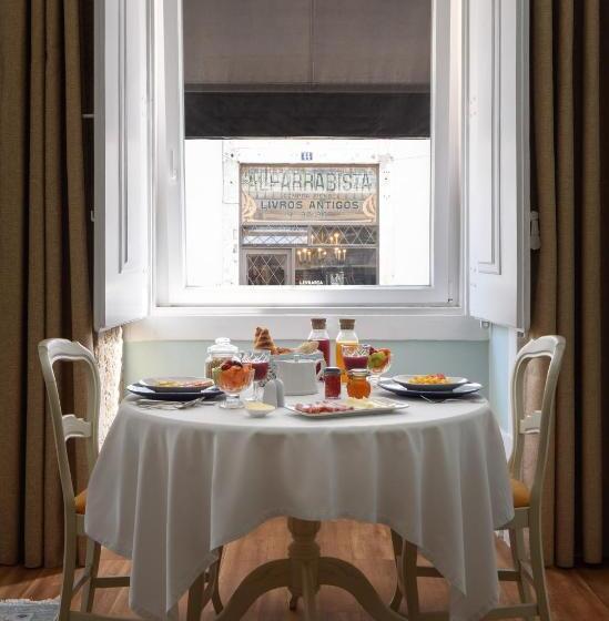 Standard Room, Alecrim Ao Chiado