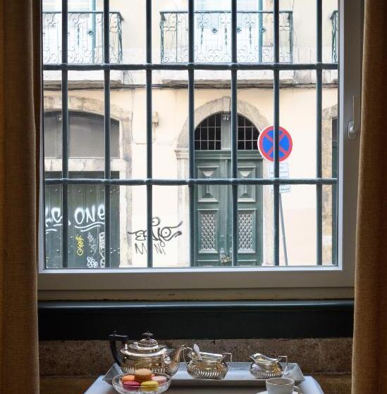 Standard Room, Alecrim Ao Chiado