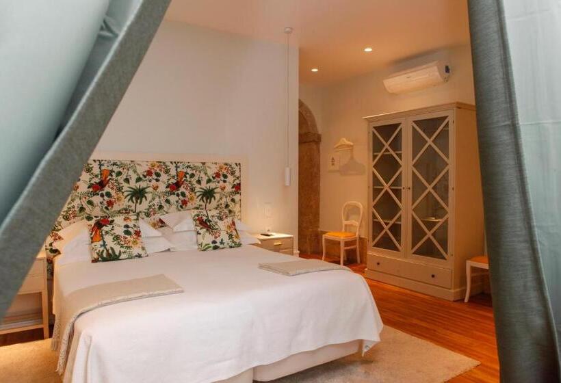 Standard Room, Alecrim Ao Chiado