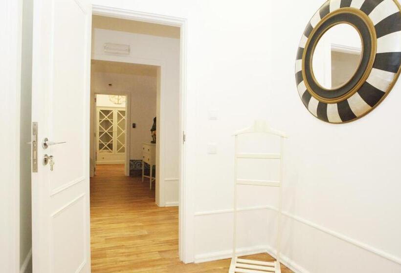 Suite, Alecrim Ao Chiado