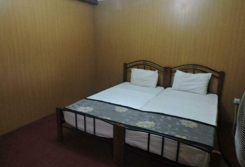 غرفة قياسية حمام مشترك, Charlton Kandy City Rest