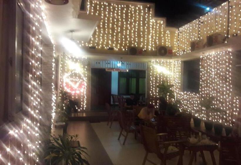 غرفة قياسية, Charlton Kandy City Rest