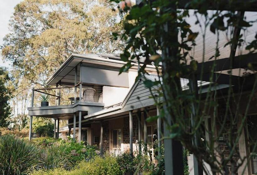 Апартаменты 1 Спальня с Балконом, The Retreat At Stirling