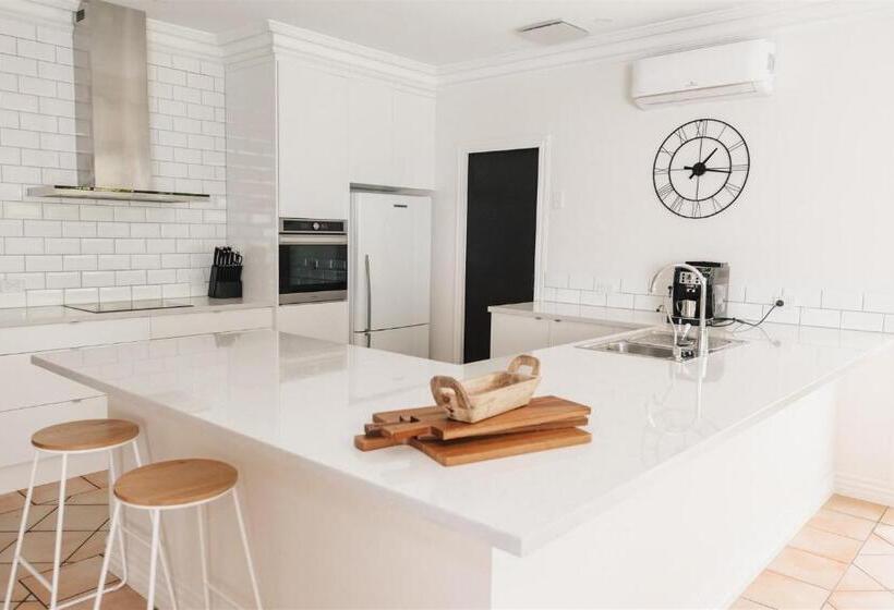 Апартаменты 1 Спальня Вид на Сад, The Retreat At Stirling