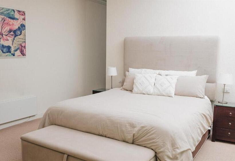 Апартаменты 1 Спальня Вид на Сад, The Retreat At Stirling