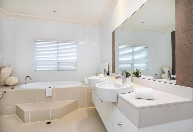 Дом 1 Спальня, The Retreat At Stirling