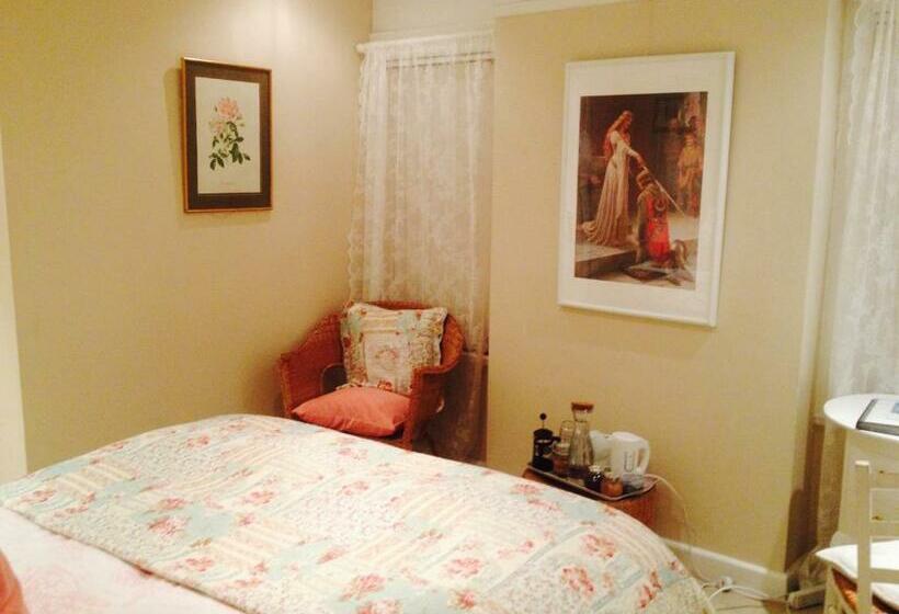 Номер Стандарт, St Anne S B&b