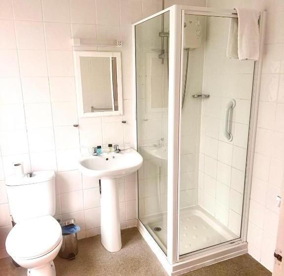 غرفة قياسية سرير كينج, The Wash & Tope