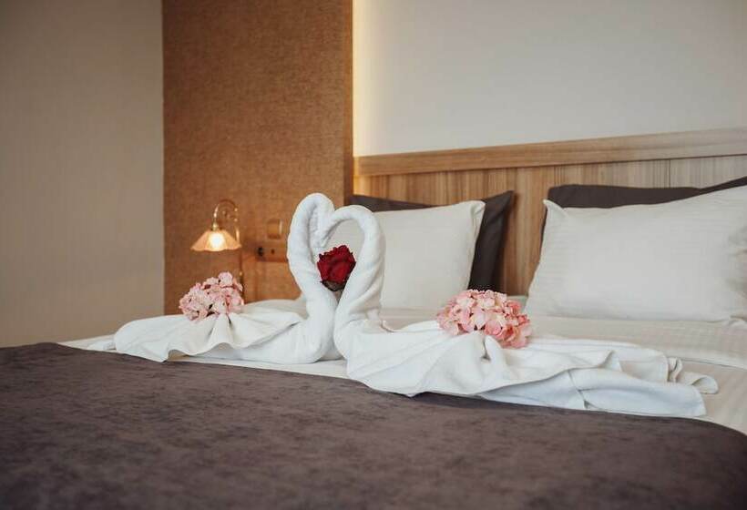 Deluxe Suite Sea View, Aksular