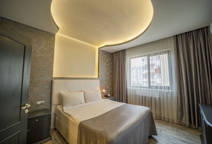 Deluxe Suite Sea View, Aksular