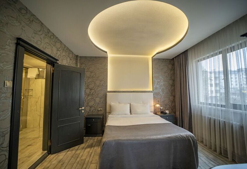 Deluxe Suite Sea View, Aksular