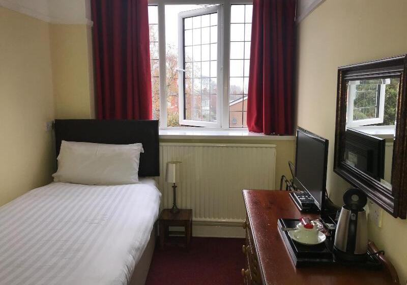 스탠다드 싱글 룸, Barons Court