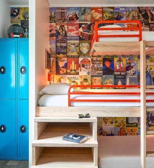 Łóżko we Wspólnym Pokoju, F1 Marseille Est