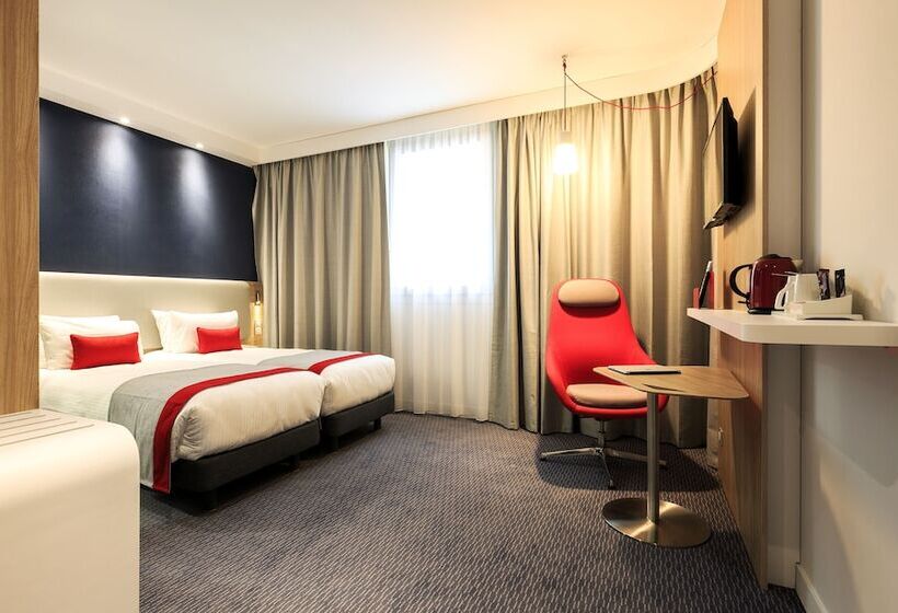 Номер Стандарт, Holiday Inn Express Paris Velizy, An Ihg
