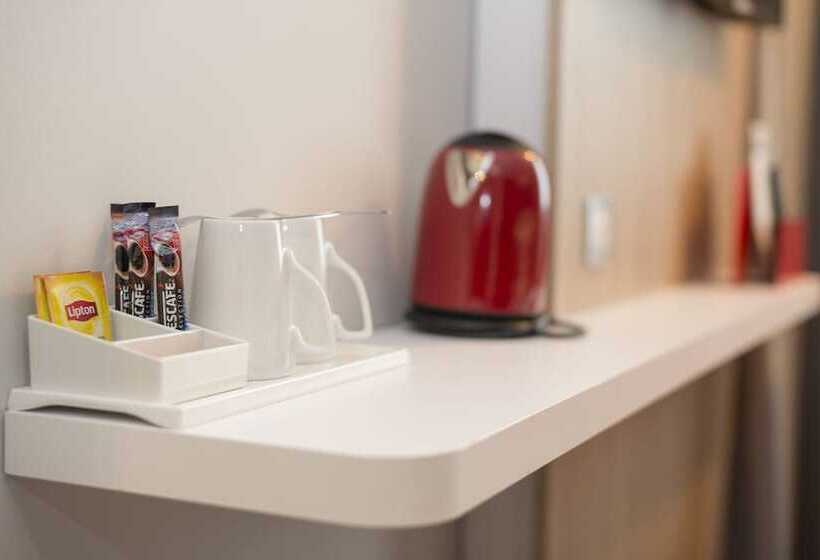 Номер Стандарт, Holiday Inn Express Paris Velizy, An Ihg