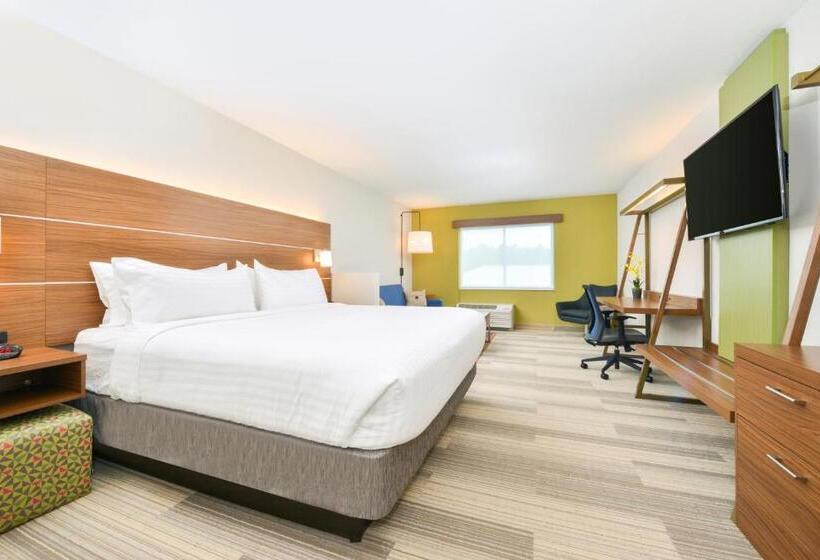 スイート, Holiday Inn Express & Suites Salem, An Ihg
