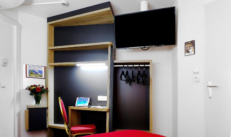 غرفة قياسية, In Hotel Nancy Frouard