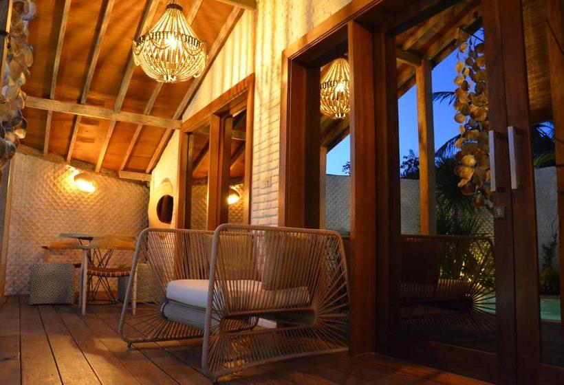 ویلا دلوکس 2 خوابه, Kaleydo Villas