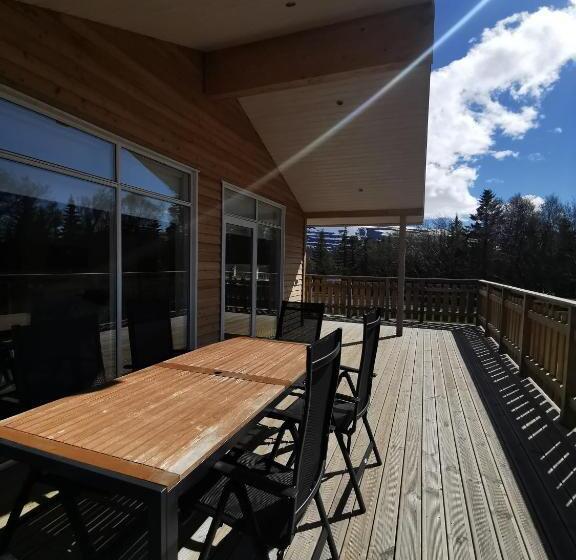 خانه 3 خوابه, Kjarnalundur Aurora Dream Lodges And Rooms