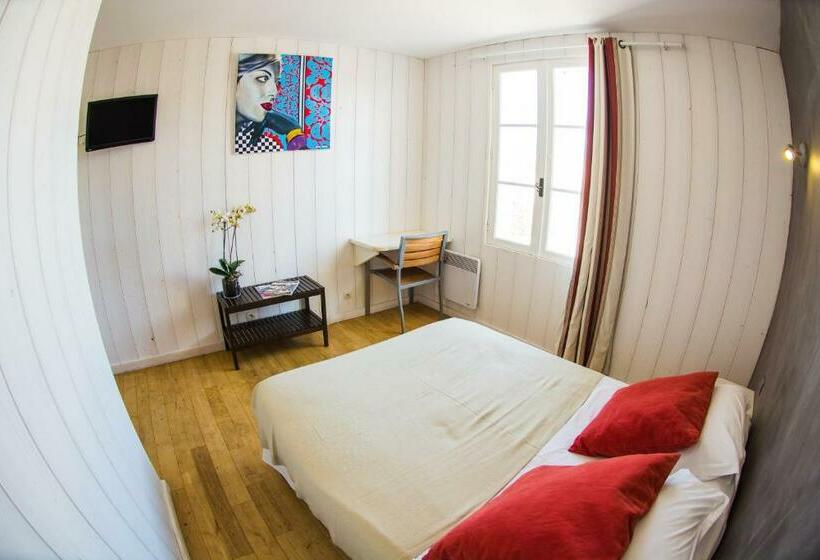 غرفة قياسية, Le Clocher