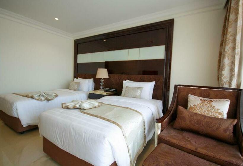 חדר דלוקס, Lk President