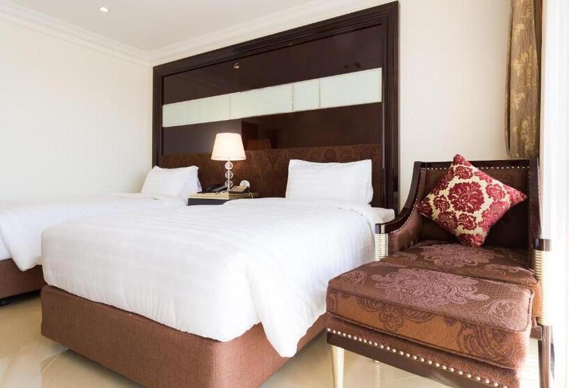 חדר דלוקס, Lk President