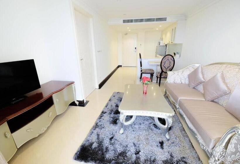 סוויטה עם נוף לעיר, Lk President