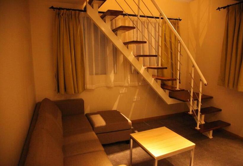 디럭스 스위트, Shanghai Fish Inn East Nanjing Road