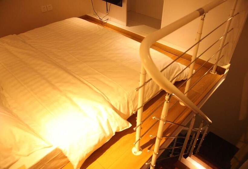 디럭스 스위트, Shanghai Fish Inn East Nanjing Road