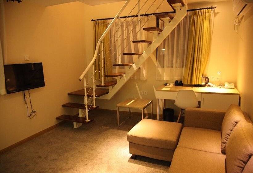 디럭스 스위트, Shanghai Fish Inn East Nanjing Road