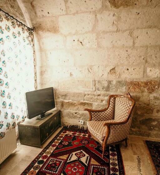 غرفة قياسية فردية مزودة بشُرفة, Village Cave House