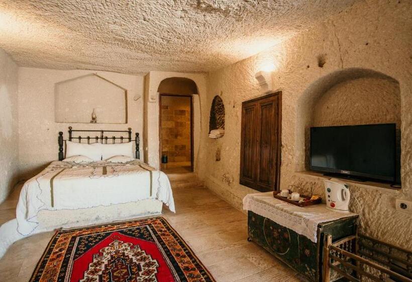 غرفة ديلوكس, Village Cave House