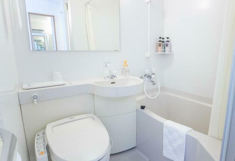 Номер Стандарт Индивидуальный, Wing Port Nagasaki