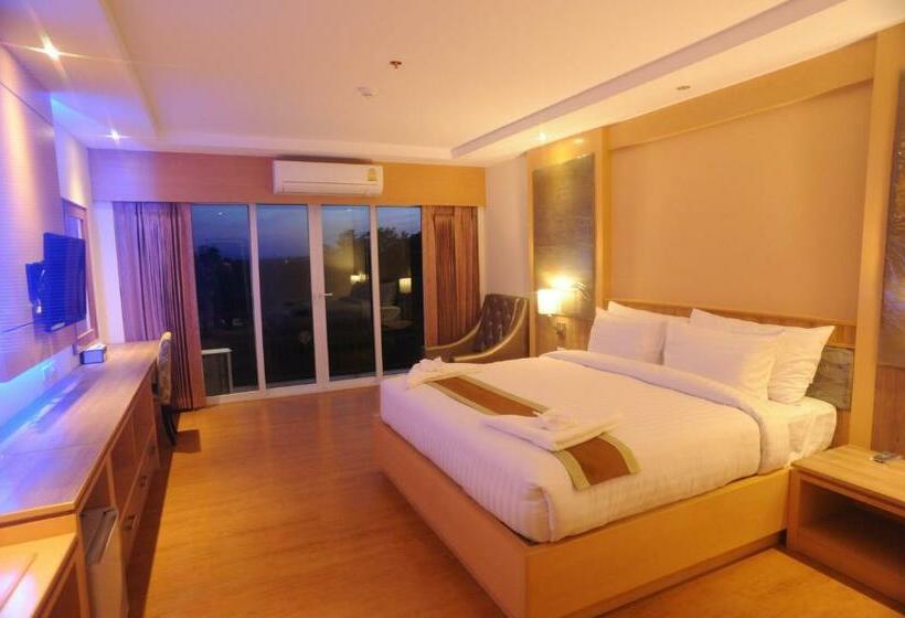 キングサイズベッドのデラックスルーム, Kitlada Hotel Udonthani