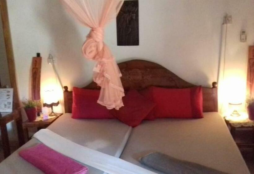 Deluxe Zimmer, Embiente Guest House