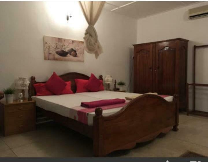 Economy Zimmer, Embiente Guest House