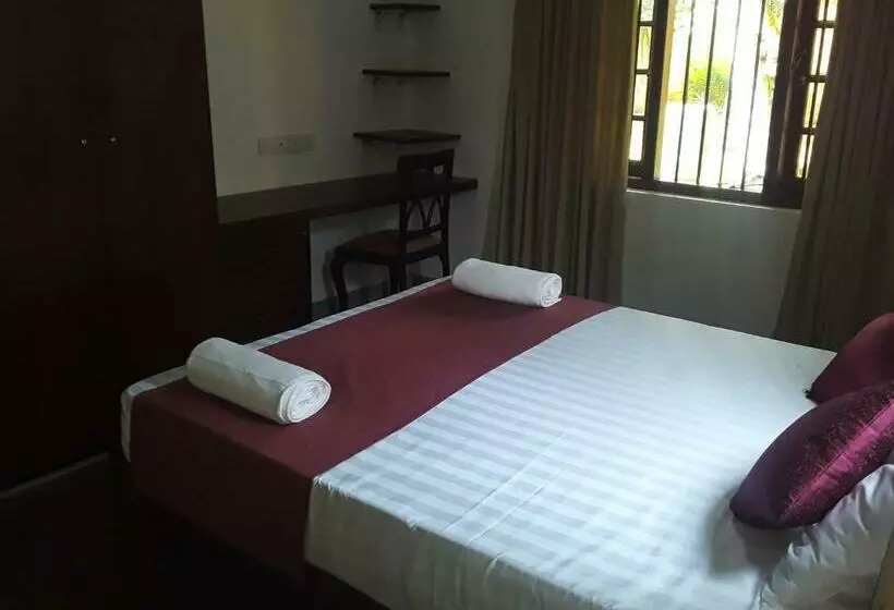 デラックスルーム, Gedara Villa