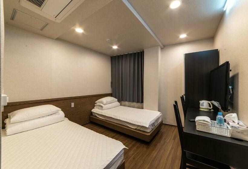 Quarto Estandar, Soo Song Guesthouse