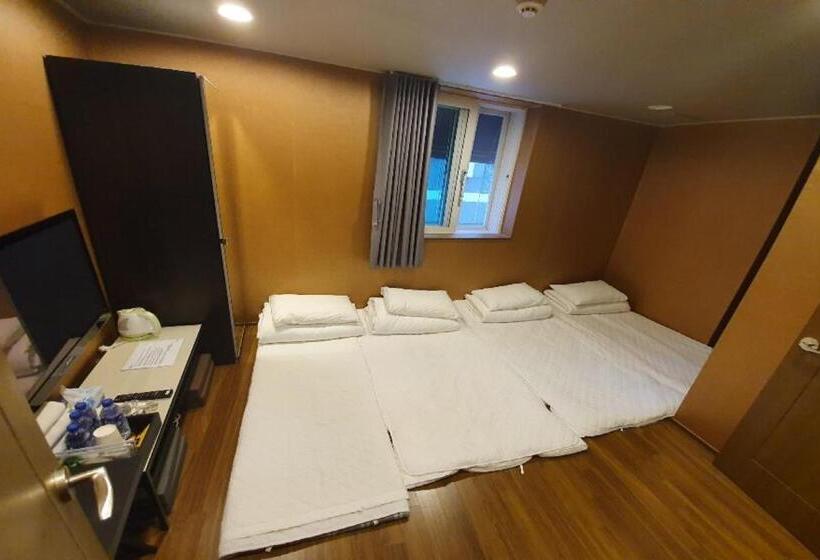 Quarto Familiar, Soo Song Guesthouse