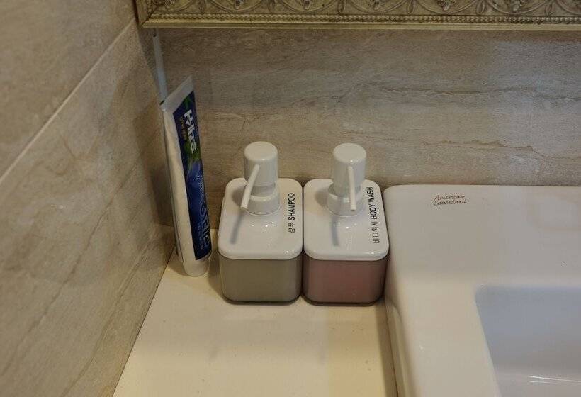 Quarto Estandar, Soo Song Guesthouse