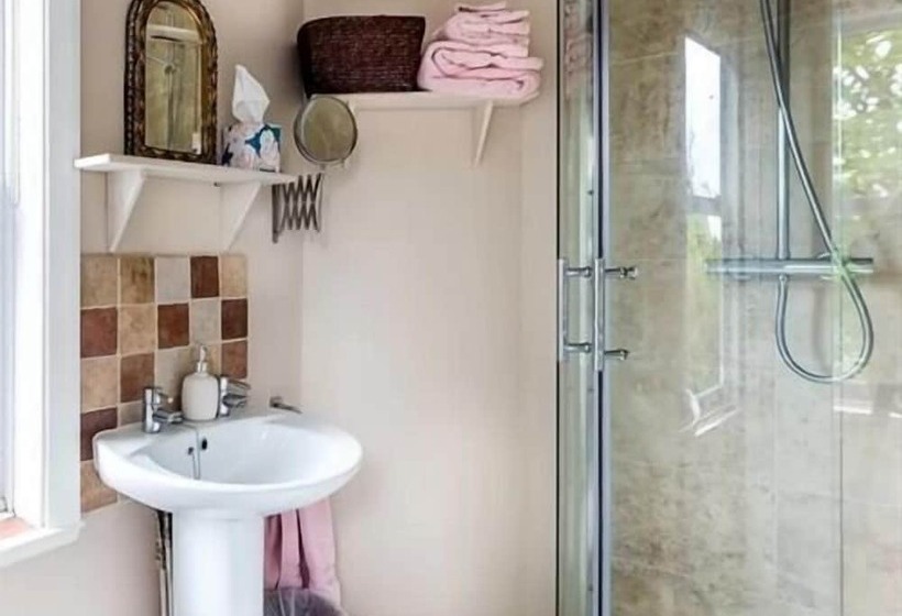 Номер Стандарт, St Anne S B&b