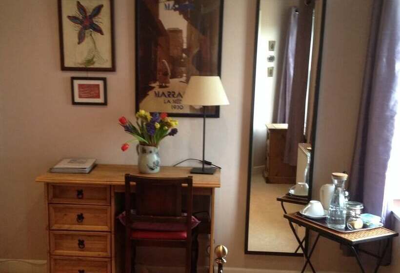 Номер Стандарт, St Anne S B&b