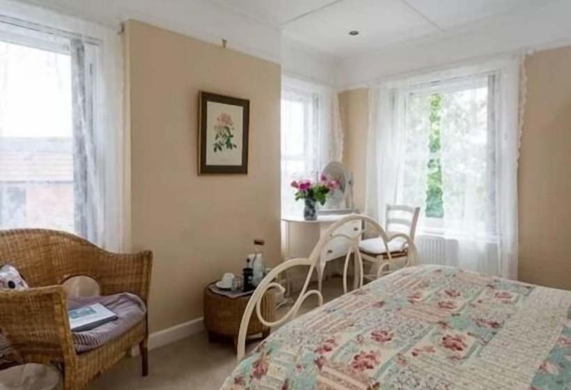 Номер Стандарт, St Anne S B&b