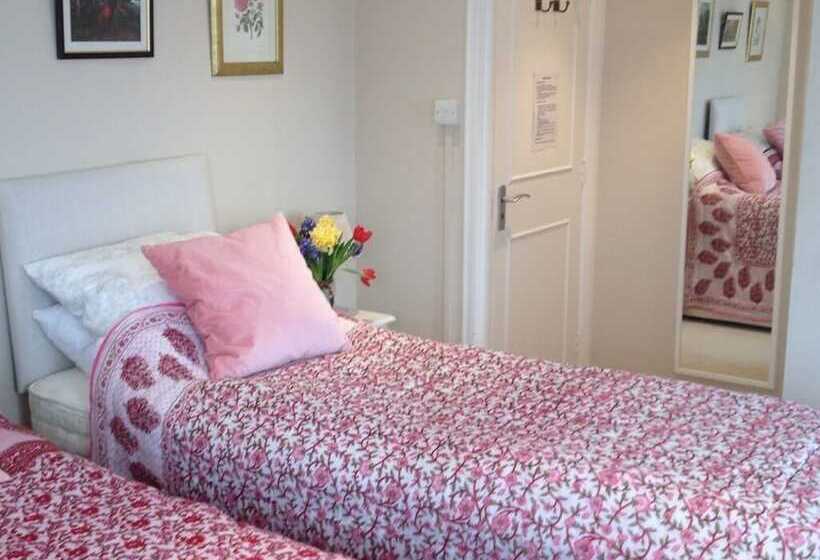 Номер Стандарт, St Anne S B&b