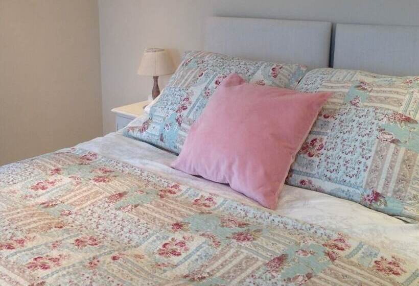 Номер Стандарт, St Anne S B&b