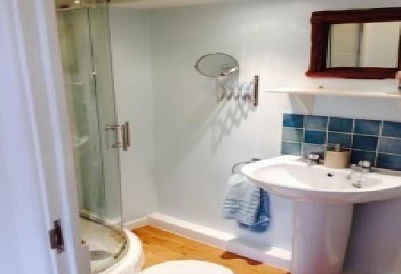 Номер Стандарт, St Anne S B&b