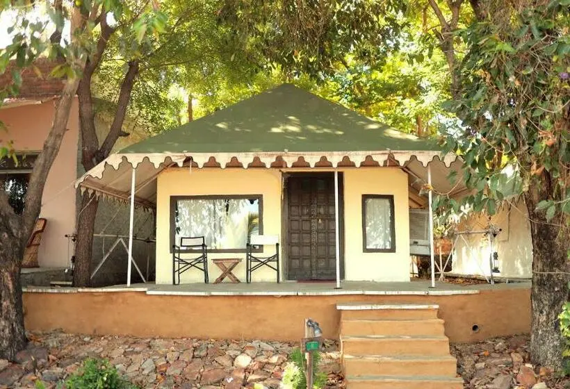 キャビン, Pangarh Lake Retreat