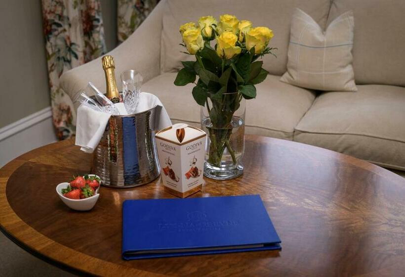 수피리어 룸, Lysnagreyne